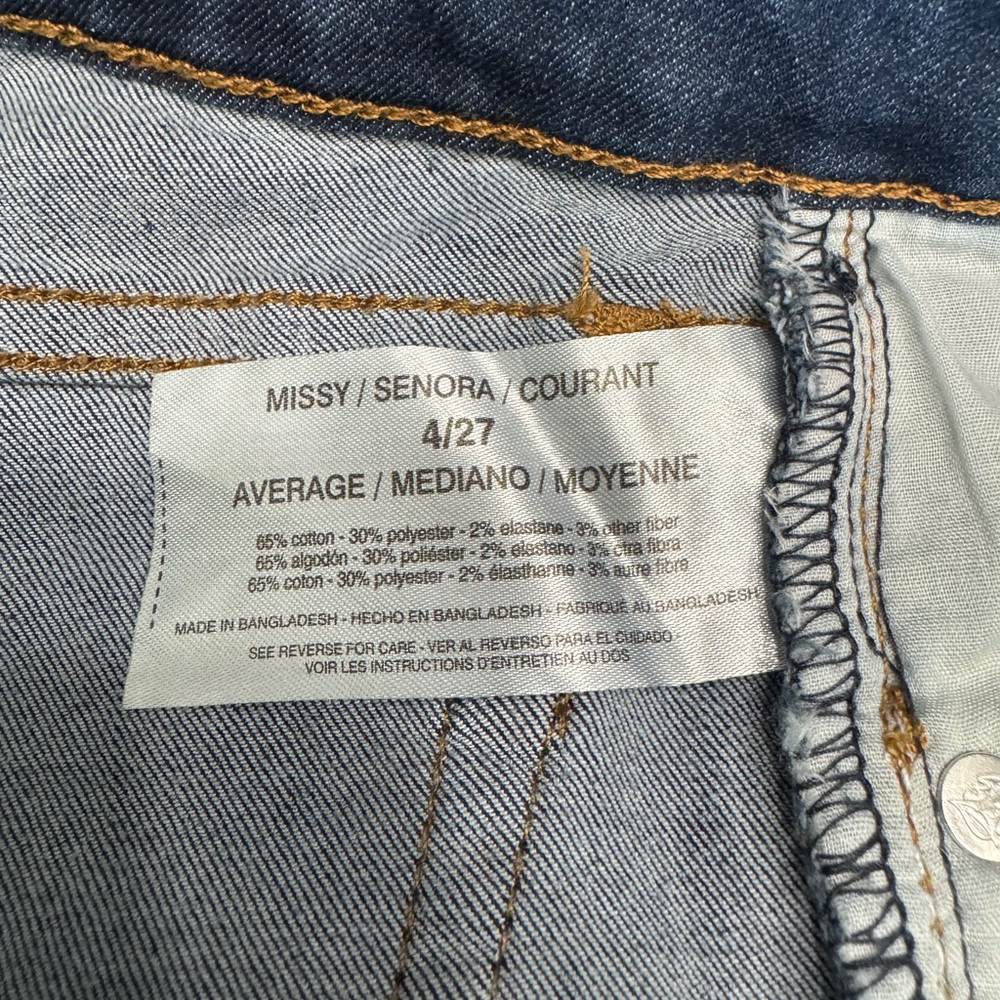 Chaps Mid Rise Crop Kick Jeans - Picture 8 of 8